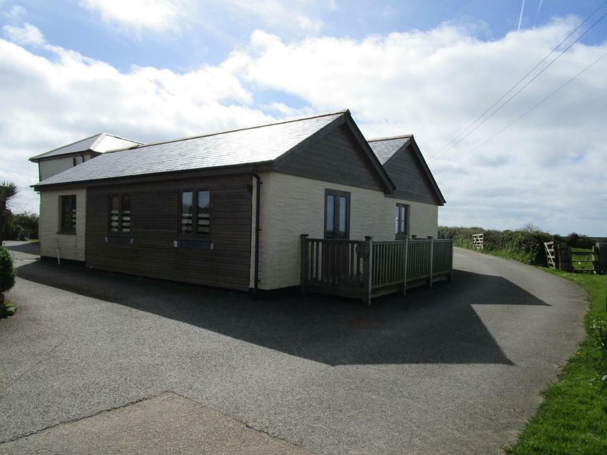 PorthtowanThe Byre别墅 外观 照片